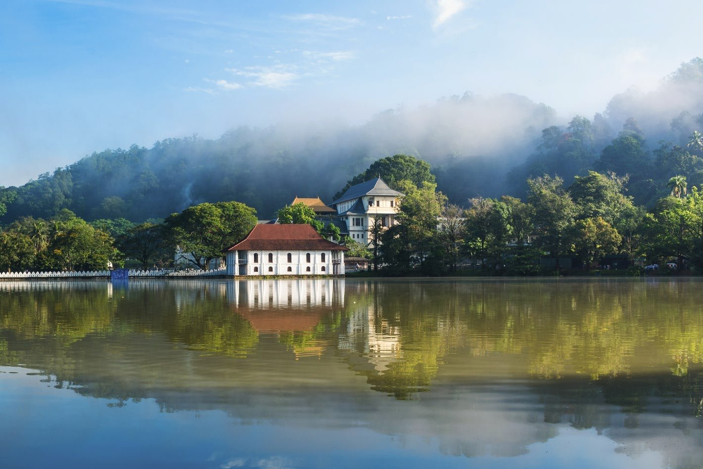 10 Best Lakes And Nature Spots in Kandy for Peaceful Walks