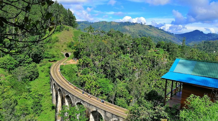 Nine Arches Bridge: The Scenic Spot Every Traveler Must Visit