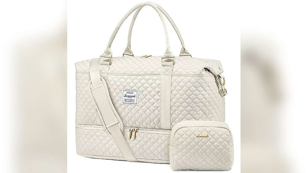 Best Duffle Bags for Travel Women