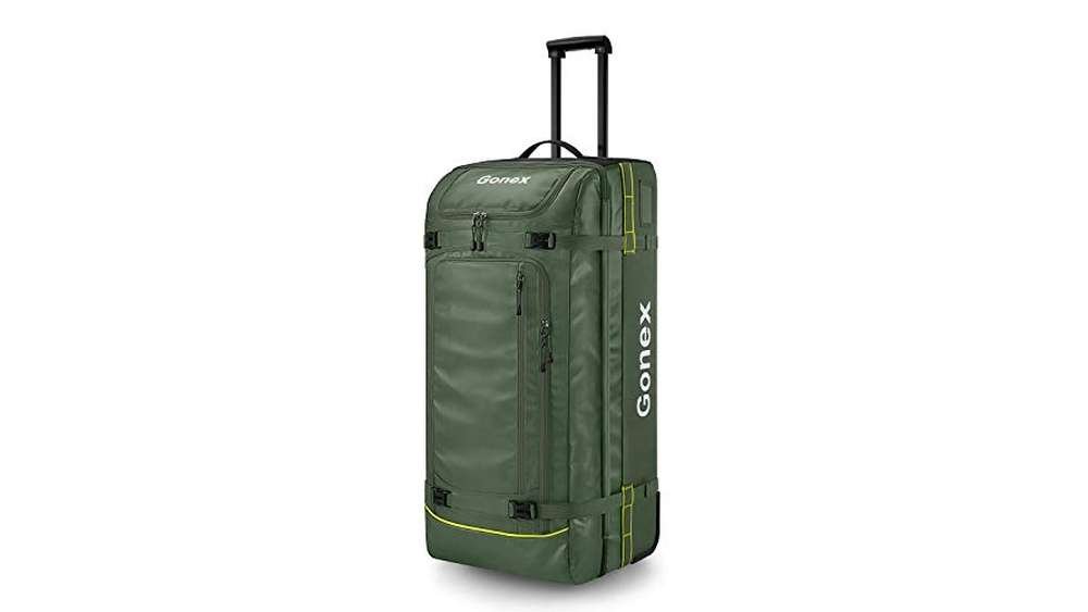 Best Rolling Duffle Bags for Fitness Competitiona