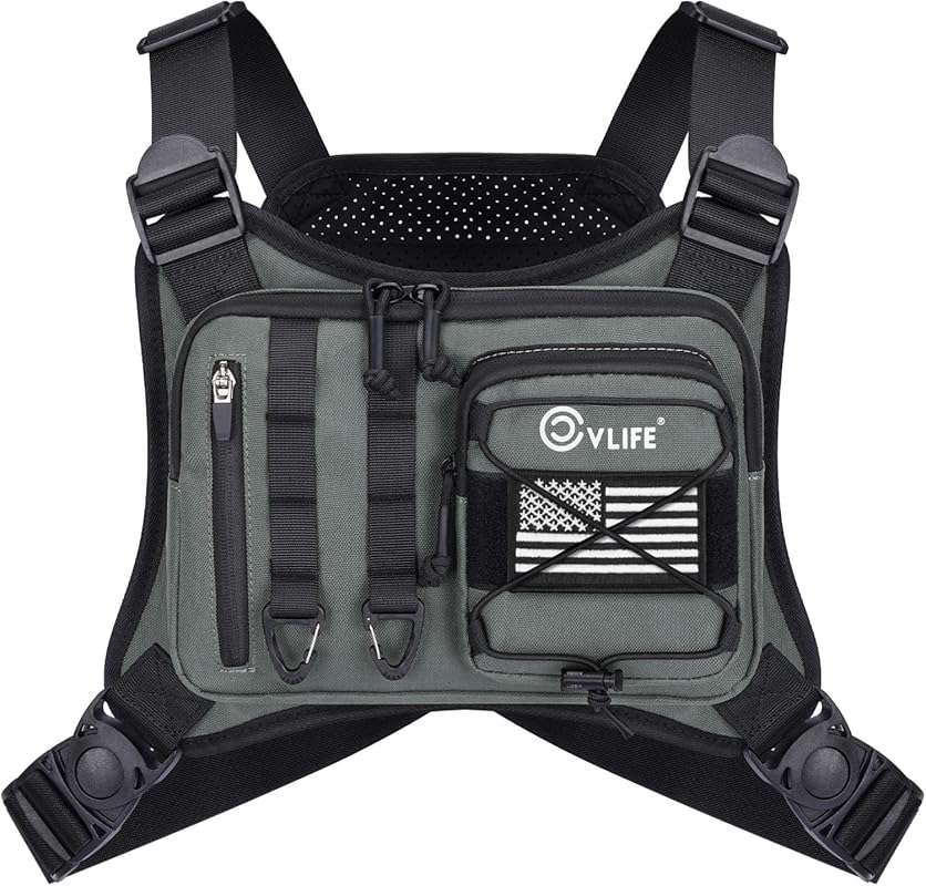 CVLIFE Outdoor Chest Bag for Men, Tactical Chest Pack, Adjustable Runn