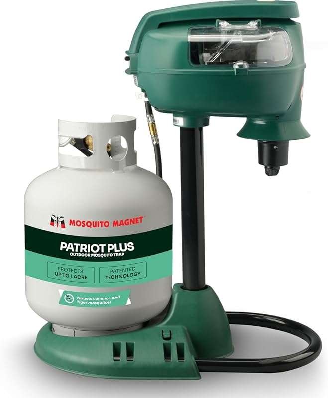 Mosquito Magnet MM4200B Patriot Plus: Outdoor mosquito & insect trap, 