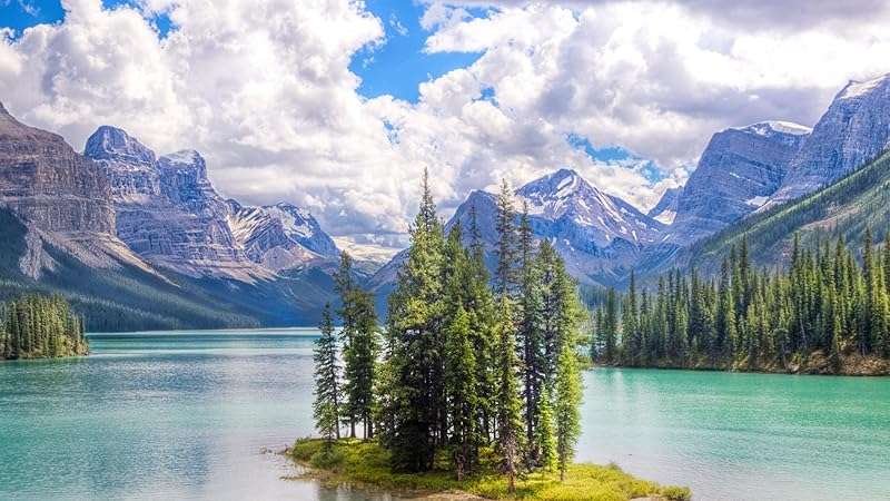 Explore the Wilds of Western Canada and the Territories – Ultimate Adv