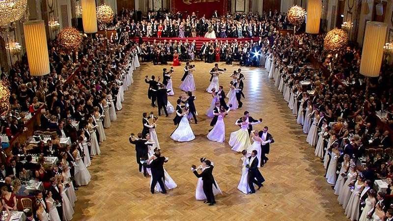 Winter Fun in Vienna – A Guide to Seasonal Adventures & City Highlight